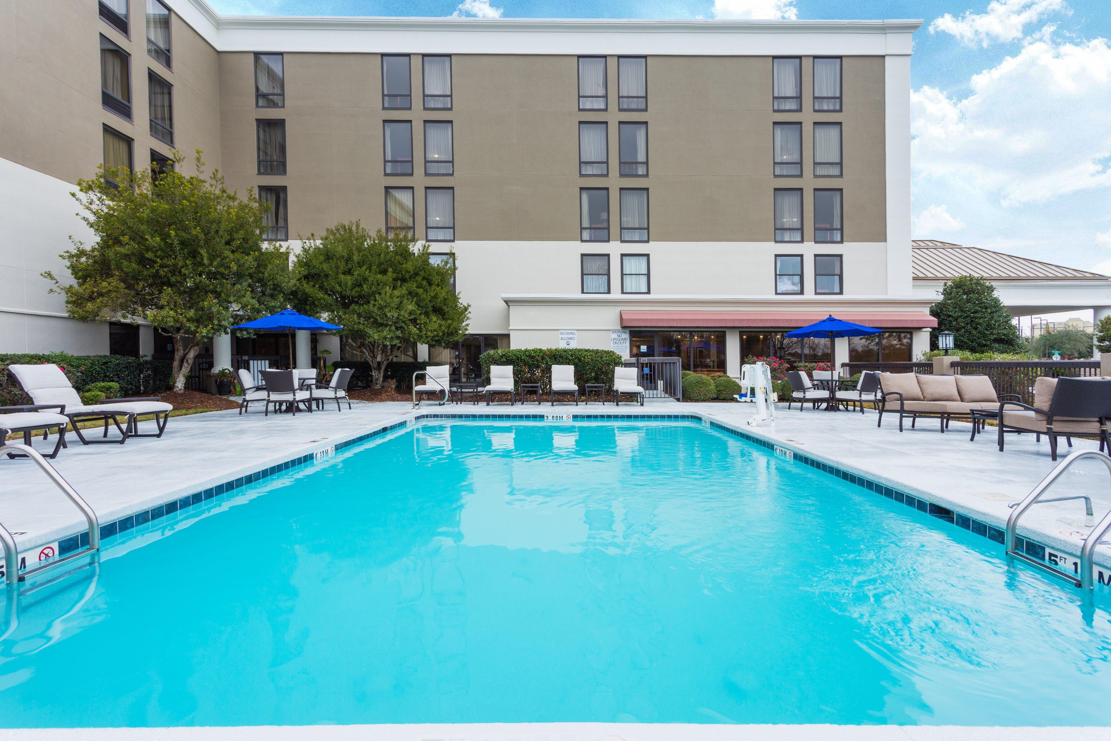 Holiday Inn Express & Suites Wilmington-University Center By Ihg Ngoại thất bức ảnh