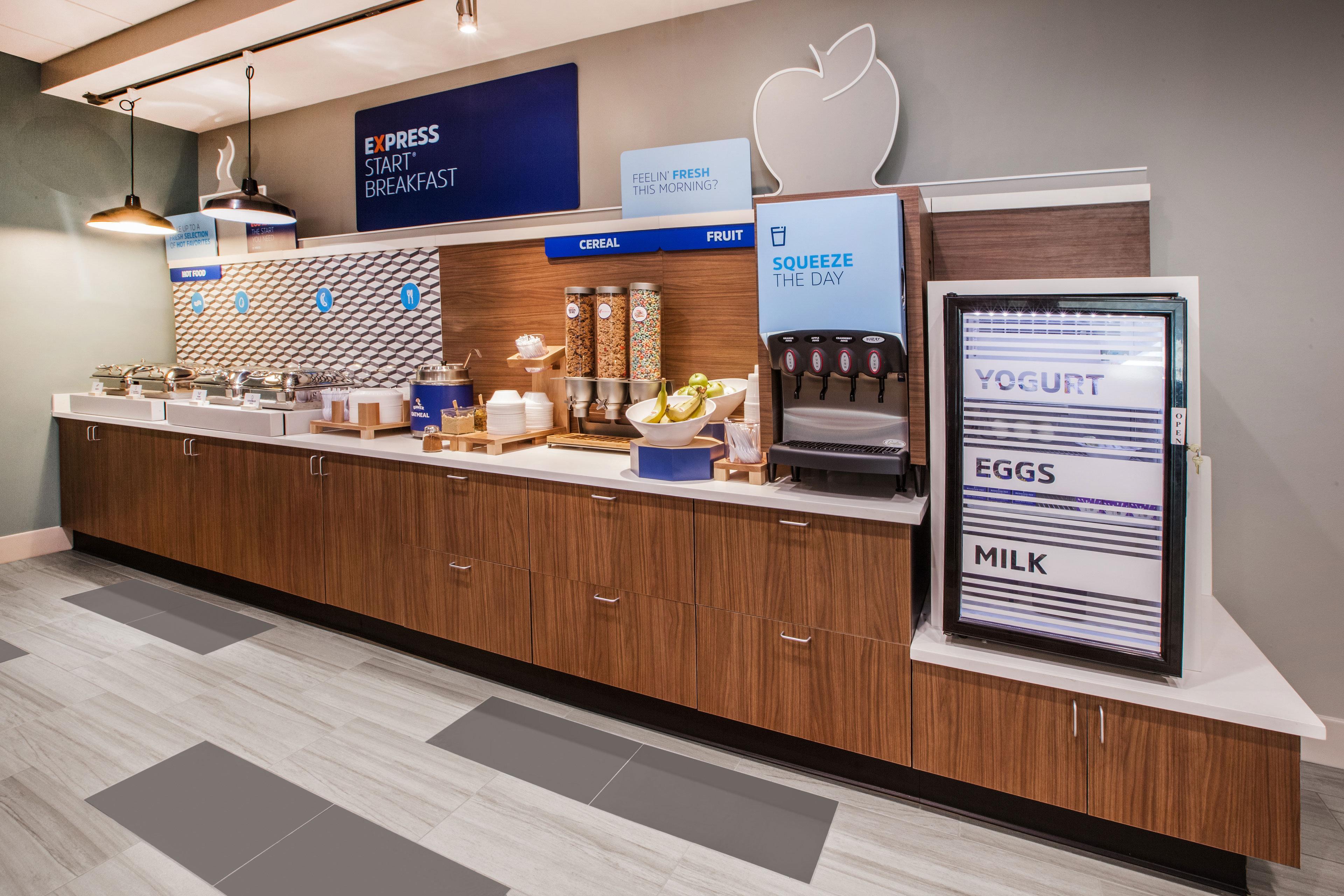 Holiday Inn Express & Suites Wilmington-University Center By Ihg Ngoại thất bức ảnh