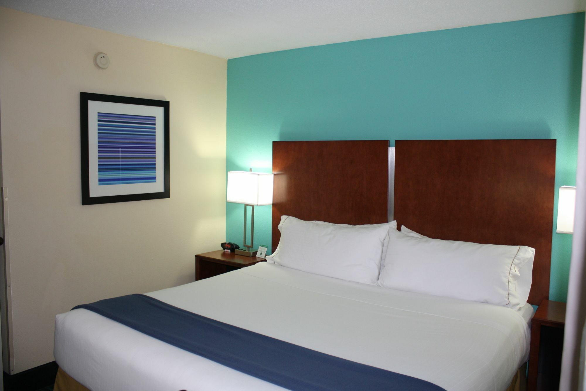 Holiday Inn Express & Suites Wilmington-University Center By Ihg Ngoại thất bức ảnh